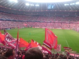 _fcb_-_augsburg_2017_4_20170414_1265725558